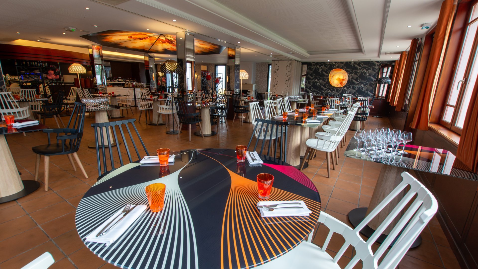 restaurant 2